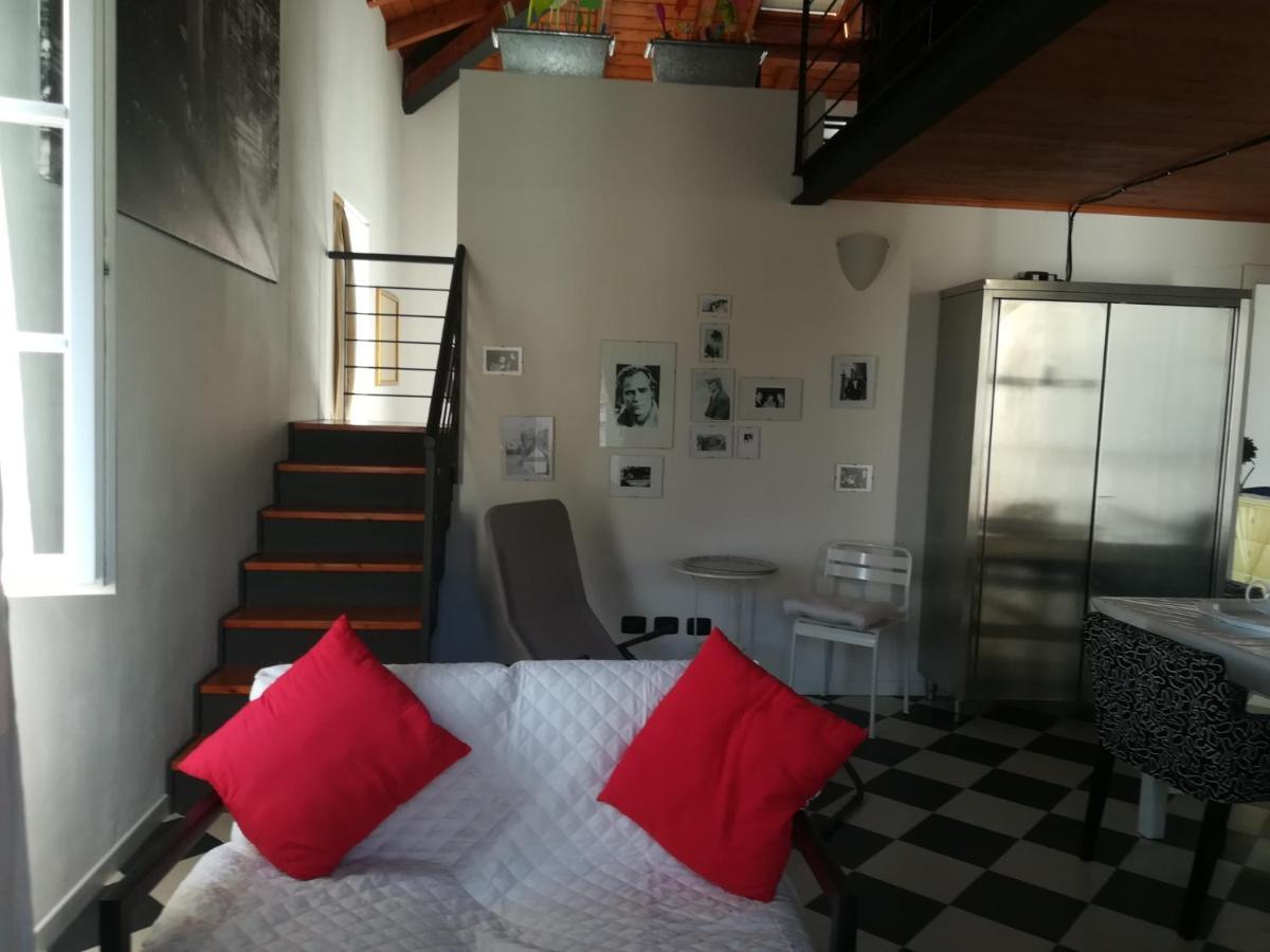Magical House On The Lake Of Como Apartment Bellano Exterior photo